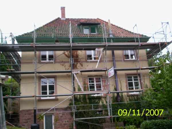 Gerüst für Dachdecker- und Blechnerarbeiten